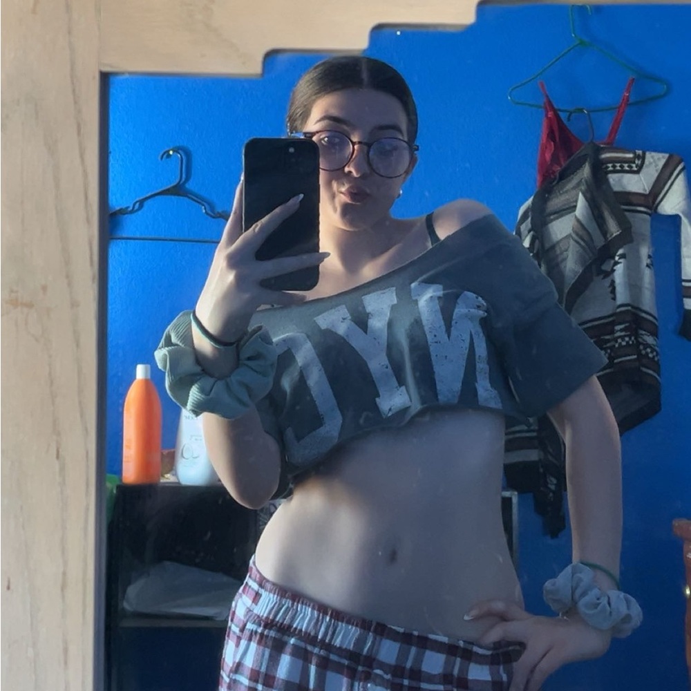 Meet your Posher, Denise